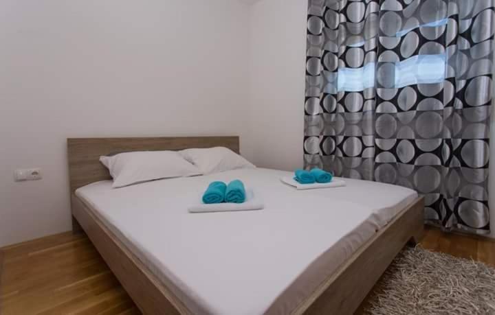 Apartman Mila Kastela Bagian luar foto