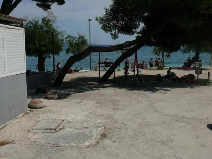 Apartman Mila Kastela Bagian luar foto